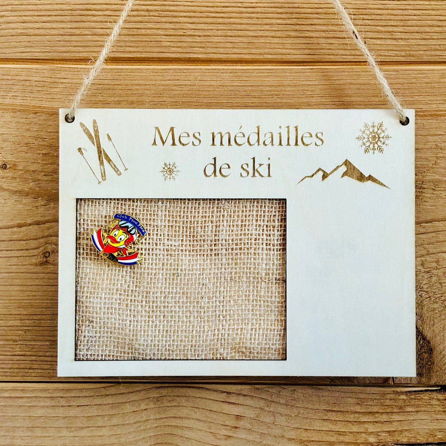 Porte médaillions de ski